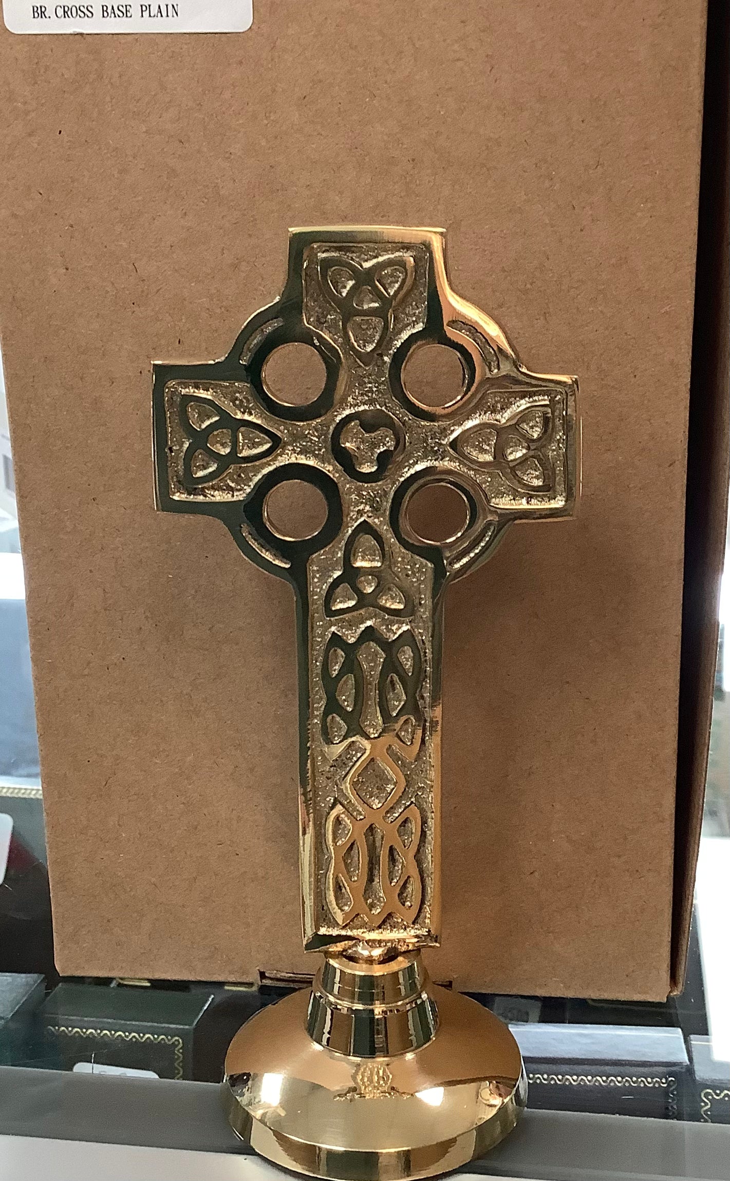 Brass Cross , round base scc13rp