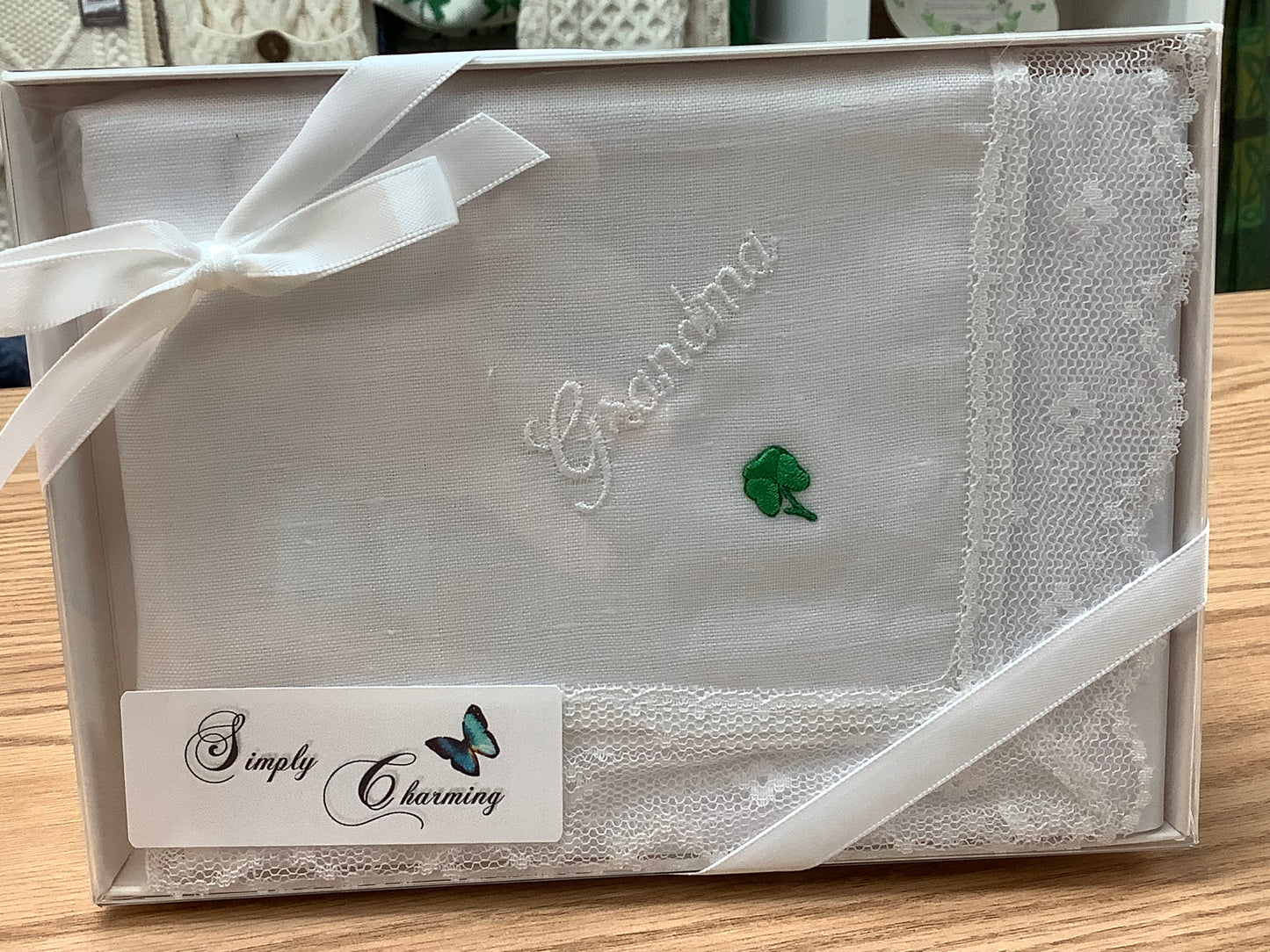 Grandma/Grandmother hanky green shamrock