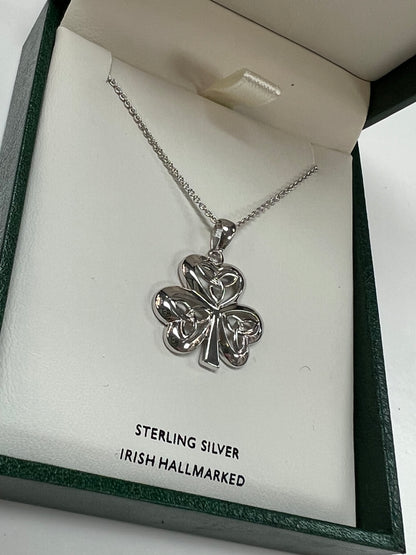 Sterling Silver Shamrock pendant A1045