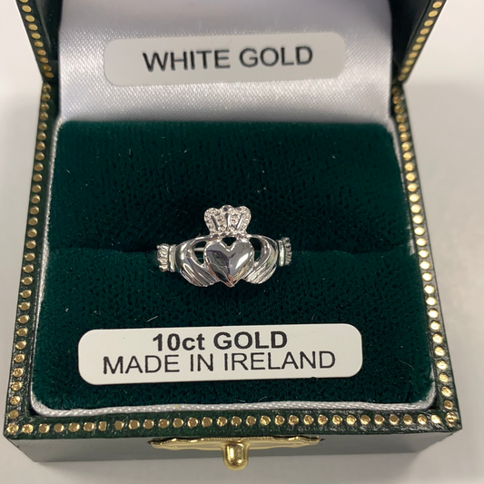 10k Facet white gold light claddagh #221w