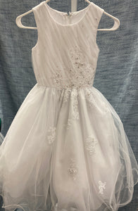 Size 8 White dress with sequin detail #493T
