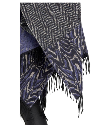 Fringed Shawl in Herringbone 9224 519803