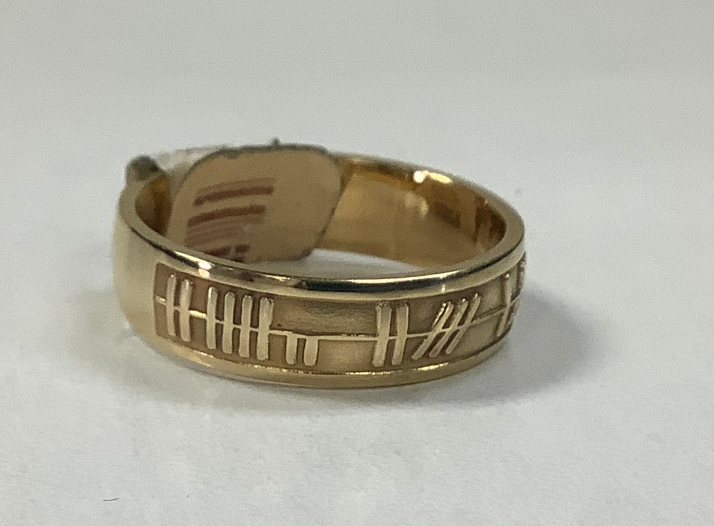 14k Gents Ogham band size 10.5 #13