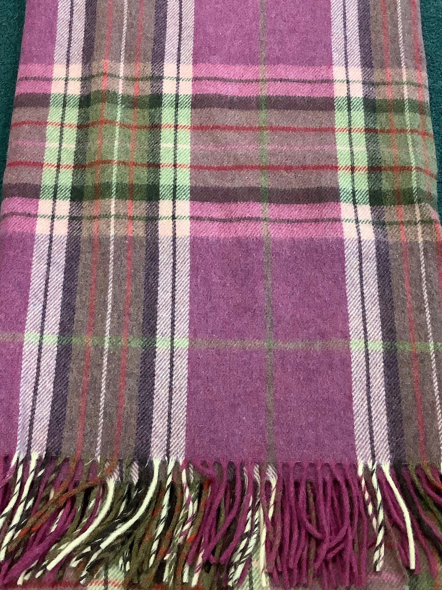 John hanly 100% lambs wool throw