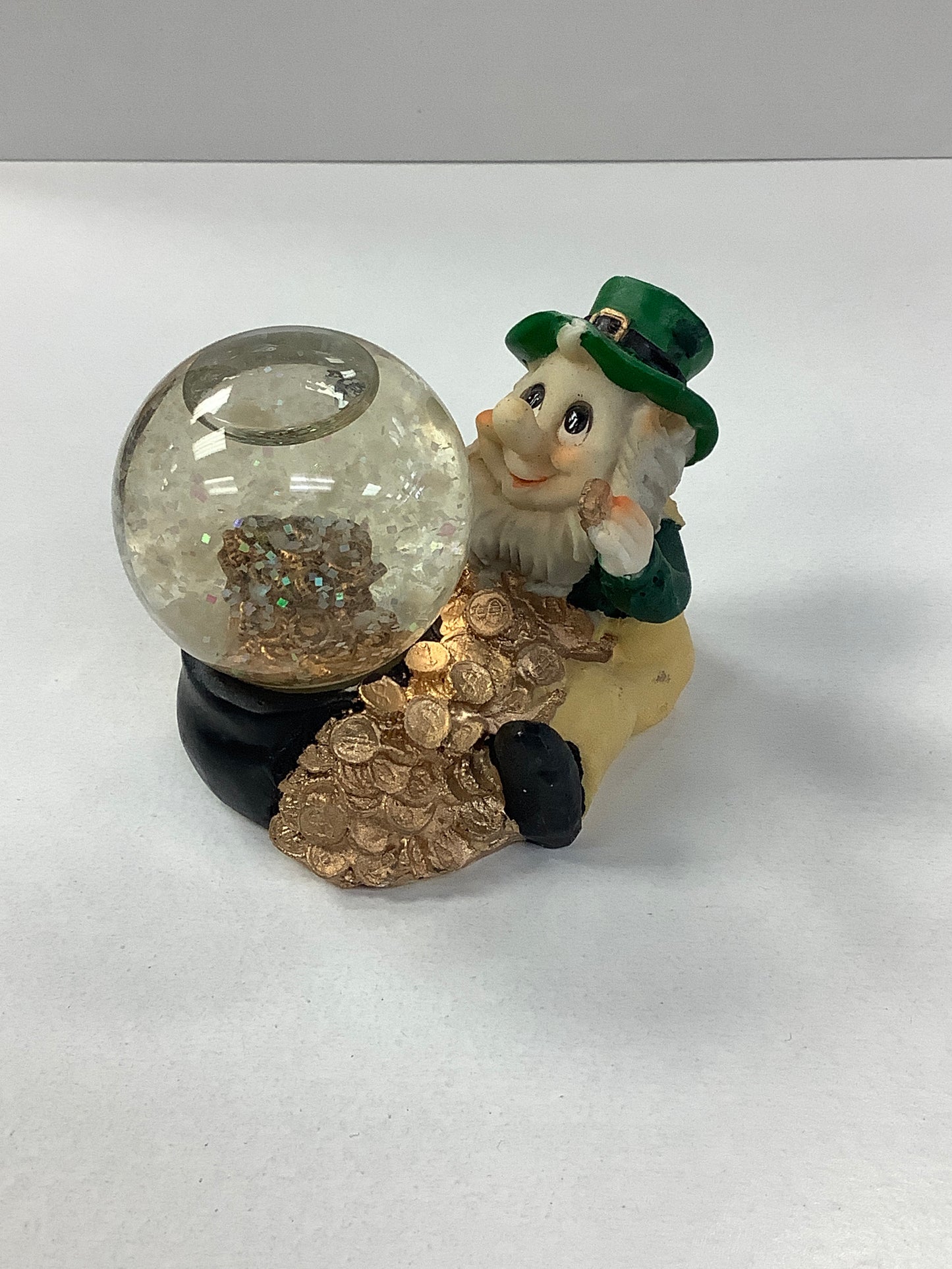 Leprechaun with gold water ball