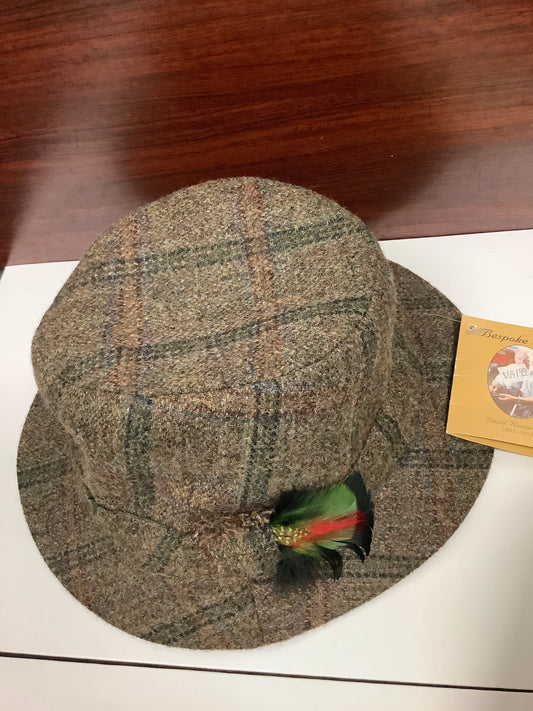 Hanna hats green plaid hat