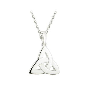Silver trinity pendant