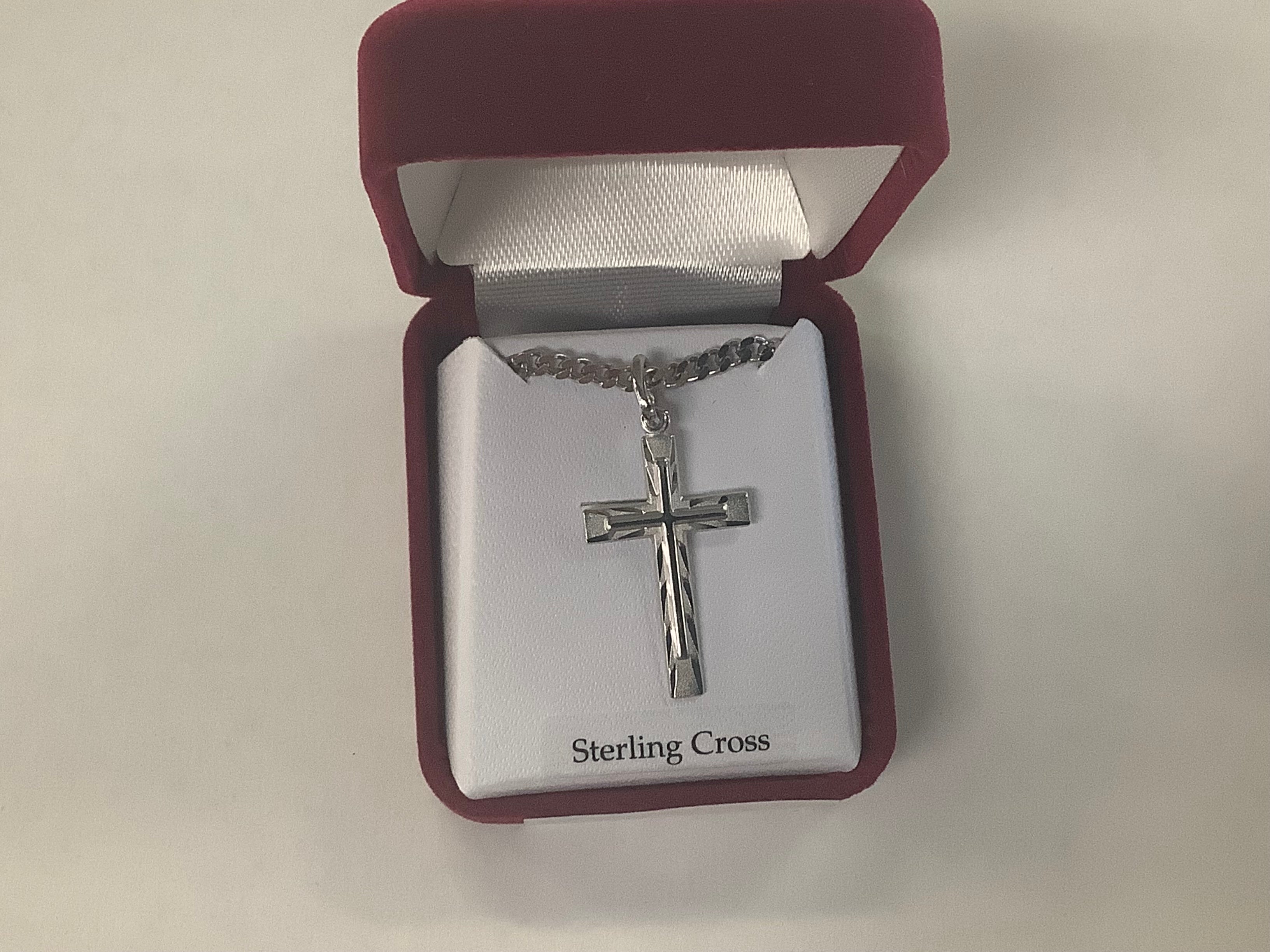 Sterling silver cross L9221