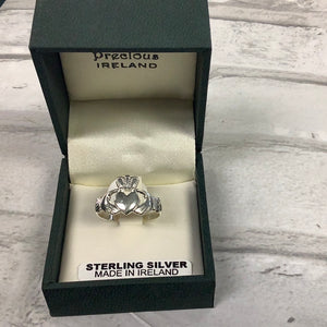 Sterling silver traditional Claddagh 703