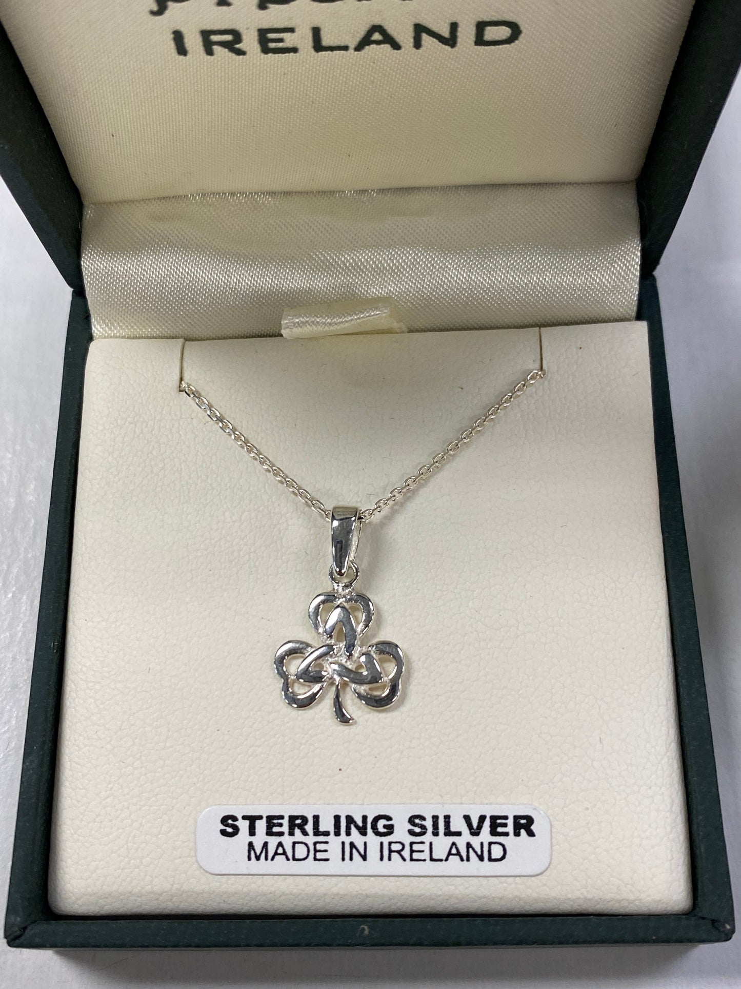 Sterling silver shamrock with trinity center SP73212