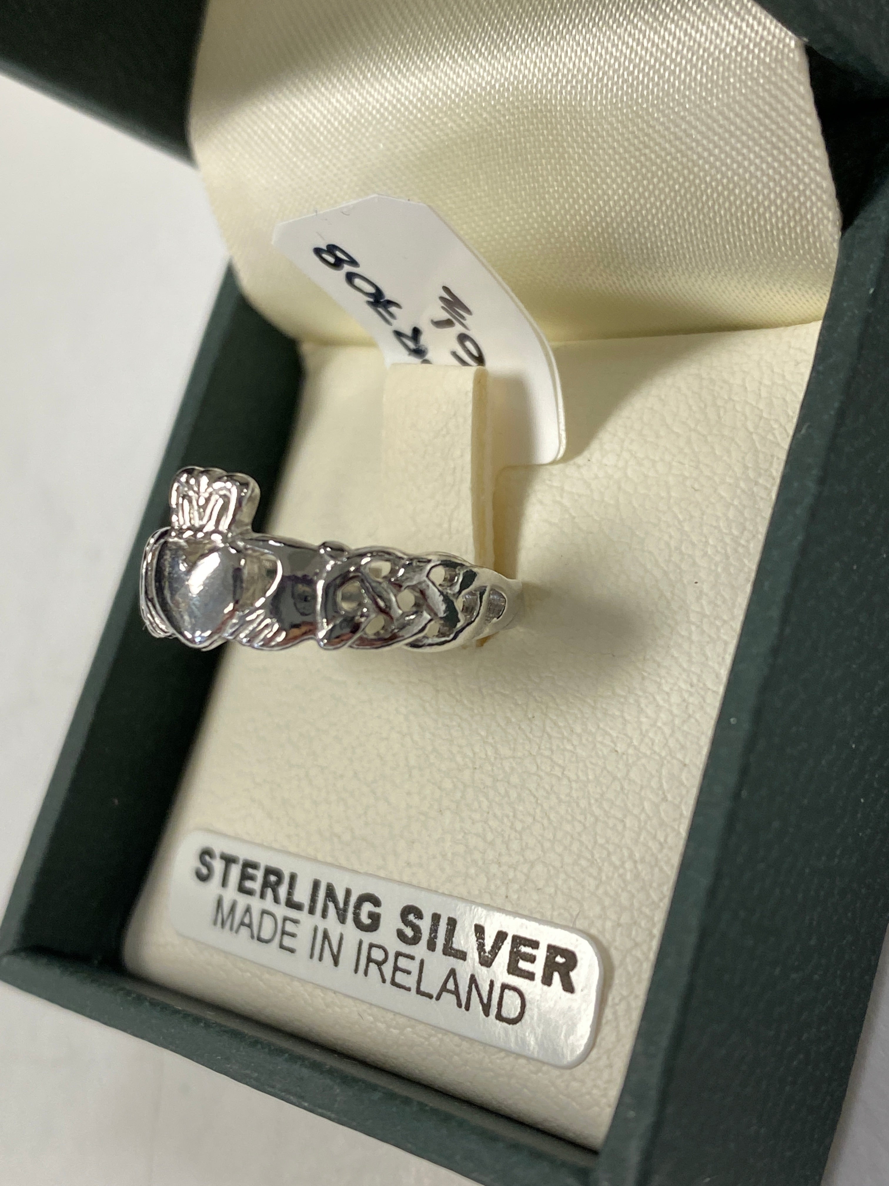 Sterling silver claddagh ring with Celtic design SR708