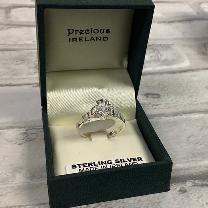 Sterling silver Claddagh with CZ stone 71204