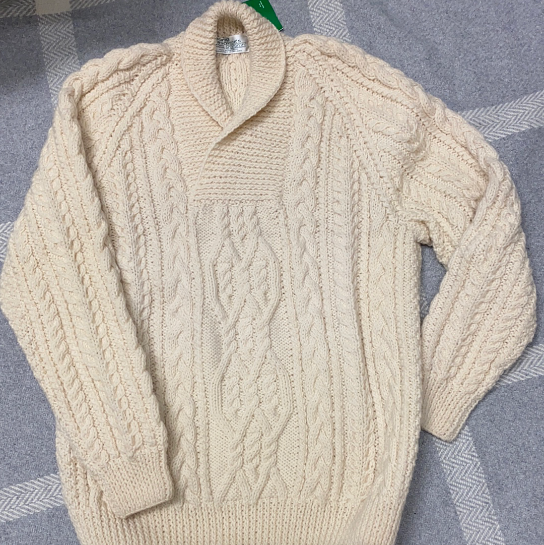 Hand knit shawl collar pull over size 44
