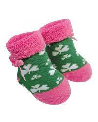 Girls green and pink baby booties T7472