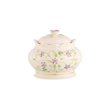 BELLEEK CLASSIC IRISH FLAX GIFT BOX 4483