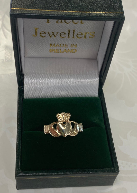 10K Facet traditional claddagh 225